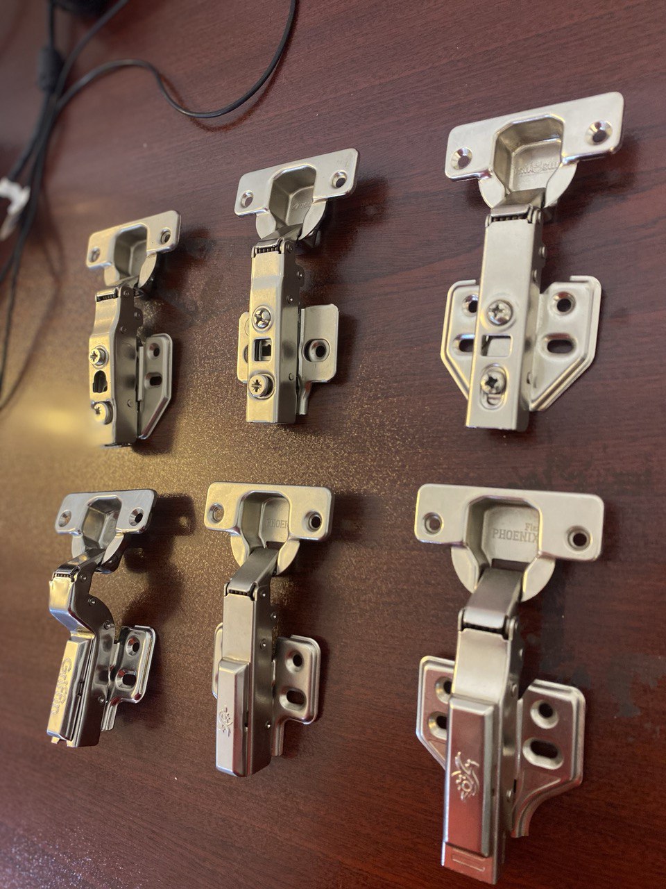 تنوع قیمت و کیفیت لولاهای آرام بند